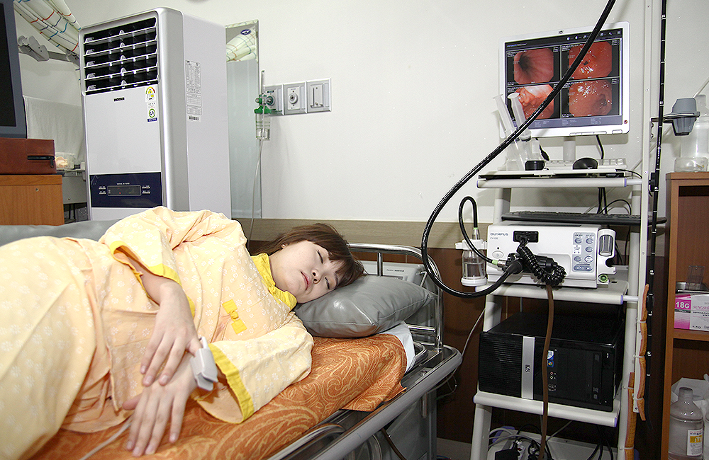 내시경 검사<br>(대장내시경은 선택)